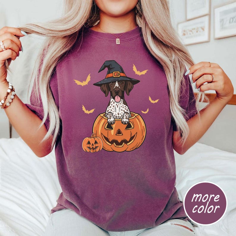 Halloween Shorthaired Pointer Sweatshirt, Retro Fall Spooky Vibes Witch Dog in Pumpkins Shirt, Gsp Dog Lover Halloween Shirt, Halloween Dog