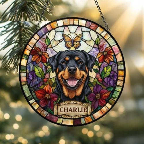 Custom Rottweiler Dog Portrait Stained Glass Suncatcher, Pet Memorial Stained Glass Suncatcher, Dog Loss Keepsake, Pet Loss Gift - image 2