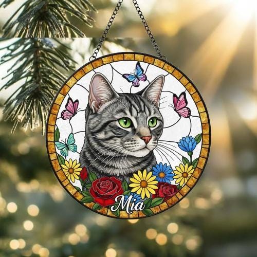 Custom Domestic Shorthair  Portrait Stained Glass Suncatcher, Pet Memorial Stained Glass Suncatcher, Cat Memorial Gift, Cat Loss, Pet Gift - image 2