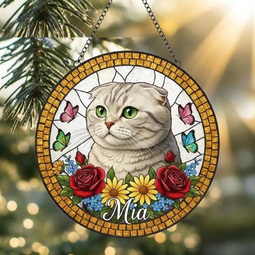 Custom Scottish Fold Cat Portrait Stained Glass Suncatcher, Pet Memorial Stained Glass Suncatcher, Cat Memorial Gift, Cat Loss, Pet Gift - image 2