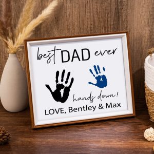 Anniversary Gift Idea Personalized Wooden Handprint Sign-3