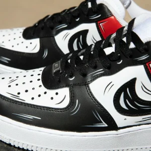 Custom Air Force 1 Shoes with Hand-Painted and Spray-Painted Details (2)