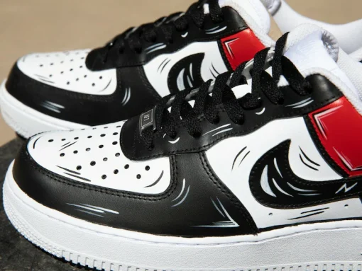 Custom Air Force 1 Shoes with Hand-Painted and Spray-Painted Details (2)