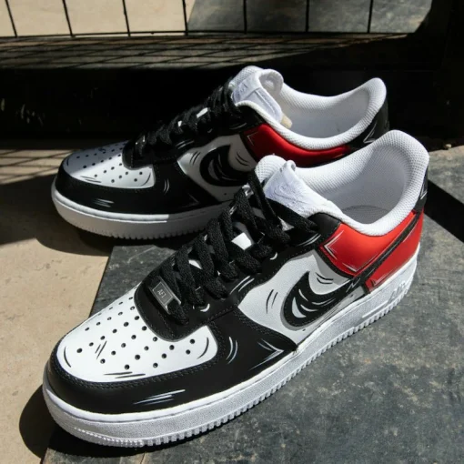 Custom Air ForACce 1 Shoes with Hand-Painted and Spray-Painted Details (3)