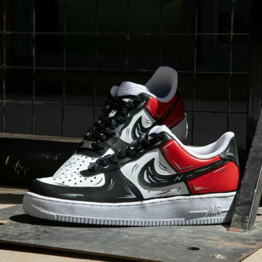 Custom Air Force 1 Shoes with Hand-Painted and Spray-Painted Details (4)