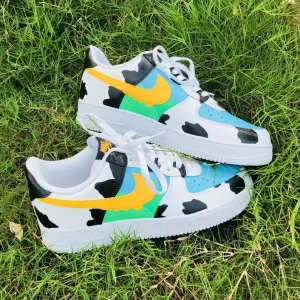 Customize Your Own Air Force 1s with Hand-Painted Designs (3)