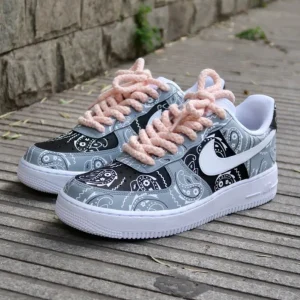 Customize the Nike Air Force 1 Handmade Bandanna Spray Painting Shoes (3)