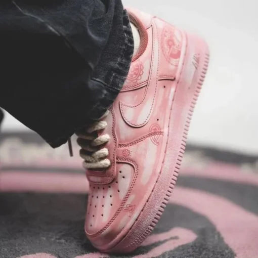 Customize the Nike Air Force 1 retro spray painted pink cashew pattern Shoes (2)