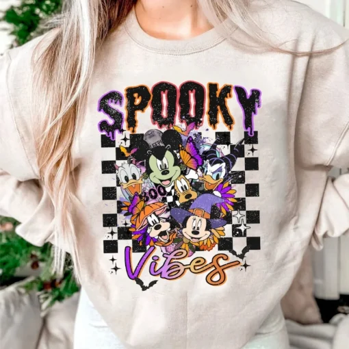 Halloween Shirt: Spooky Vibes & Retro Halloween PNG-1