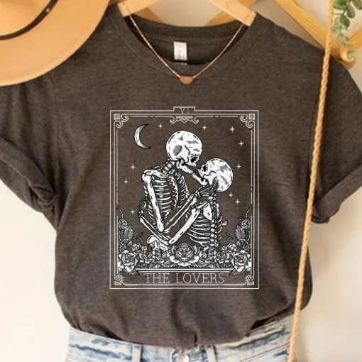 The Lovers Vintage Tarot Card Astrology Goth Halloween T-Shirt-2