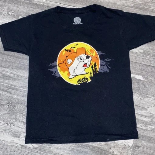 Buc-ees Halloween Shirt Sz YXS Youth Extra Small Let's Boo This Black Tee