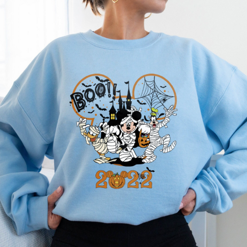Disney Mickey And Friends Halloween Shirt s2