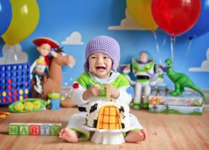 Encourage your little guests to dress up as their favorite Toy Story characters