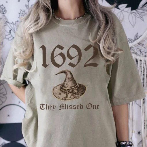 Halloween Salem Witch T-Shirt - 1692 They Missed One Comfort Colors Shirt - Halloween Tee 2