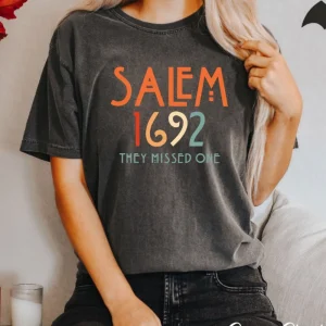 Salem 1692 They Missed One Shirt, Salem 1692 Shirt, Salem 1692 T-shirt, Funny Witch Shirt, Retro Halloween Costume, Halloween Gift Ideas