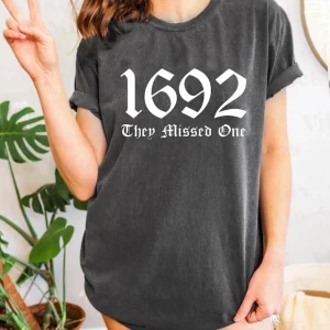 Salem 1692 They Missed One Shirt, Salem 1692 Sweatshirt, Vintage Witches Shirt, Retro Salem Massachusetts Halloween Shirt,Witchy Woman Shirt
