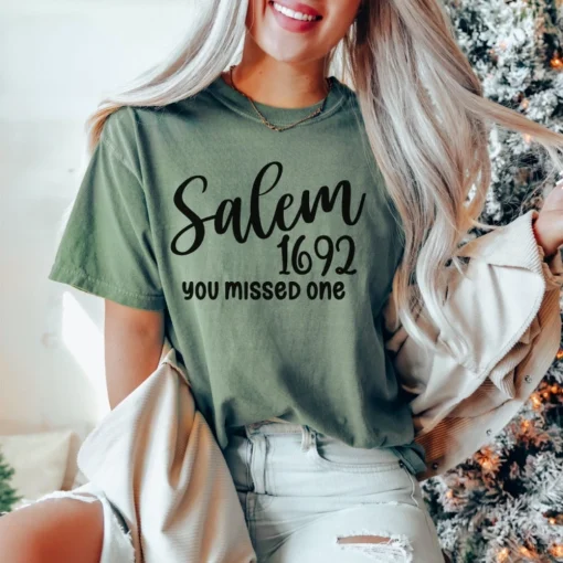 Salem Witch Shirt Salem Halloween Comfort Colors Salem Massachusetts Tee Halloween Salem T-Shirt Salem Girls Trip Fall Shirt Witch 1692 M4